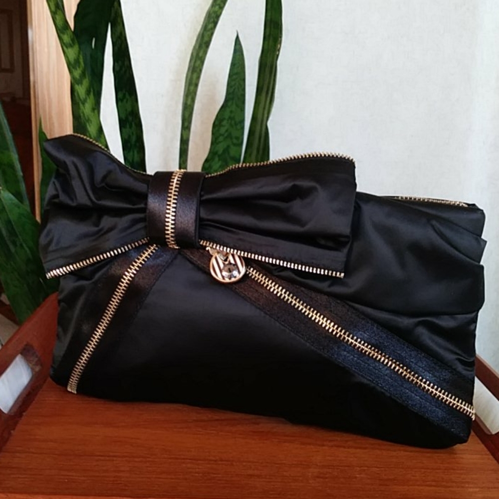 Just in! HENRI BENDEL Black Satin Clutch Bag